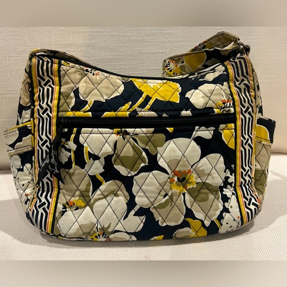 Vera Bradley shoulder bag, medium size - Picture 1 of 12